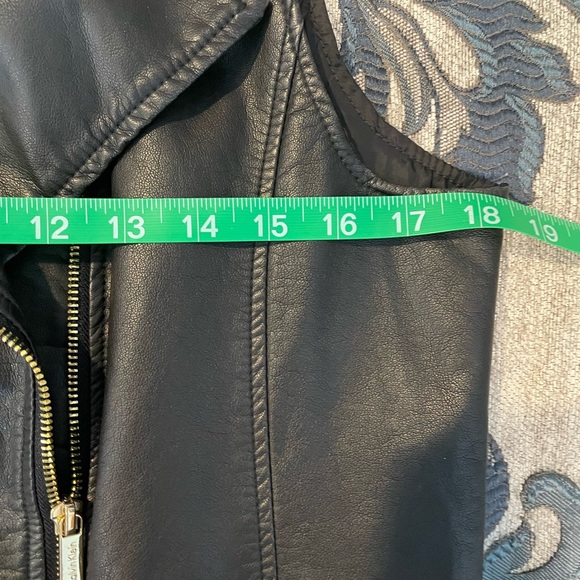 EUC Leather-like Black Vest with Decorative Front and Side Zippers - Picture 3 of 4